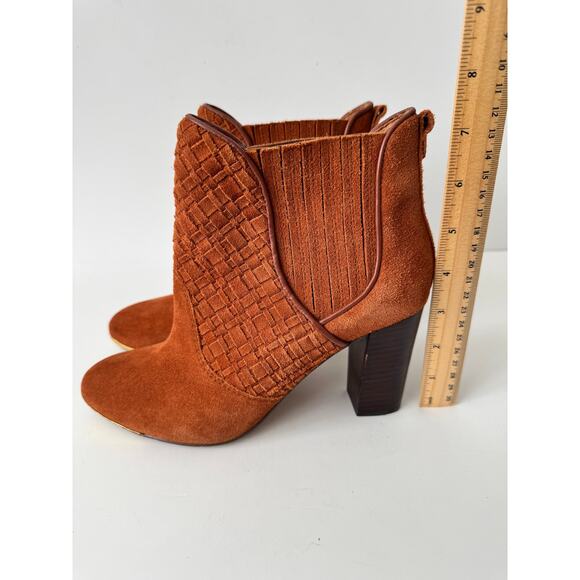 Elliott Lucca Women's Ankle Boots Size 9 Rust Suede High Heel Western Style - Picture 2 of 5
